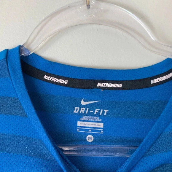 Nike Dri Fit running top blue size medium - Picture 3 of 7